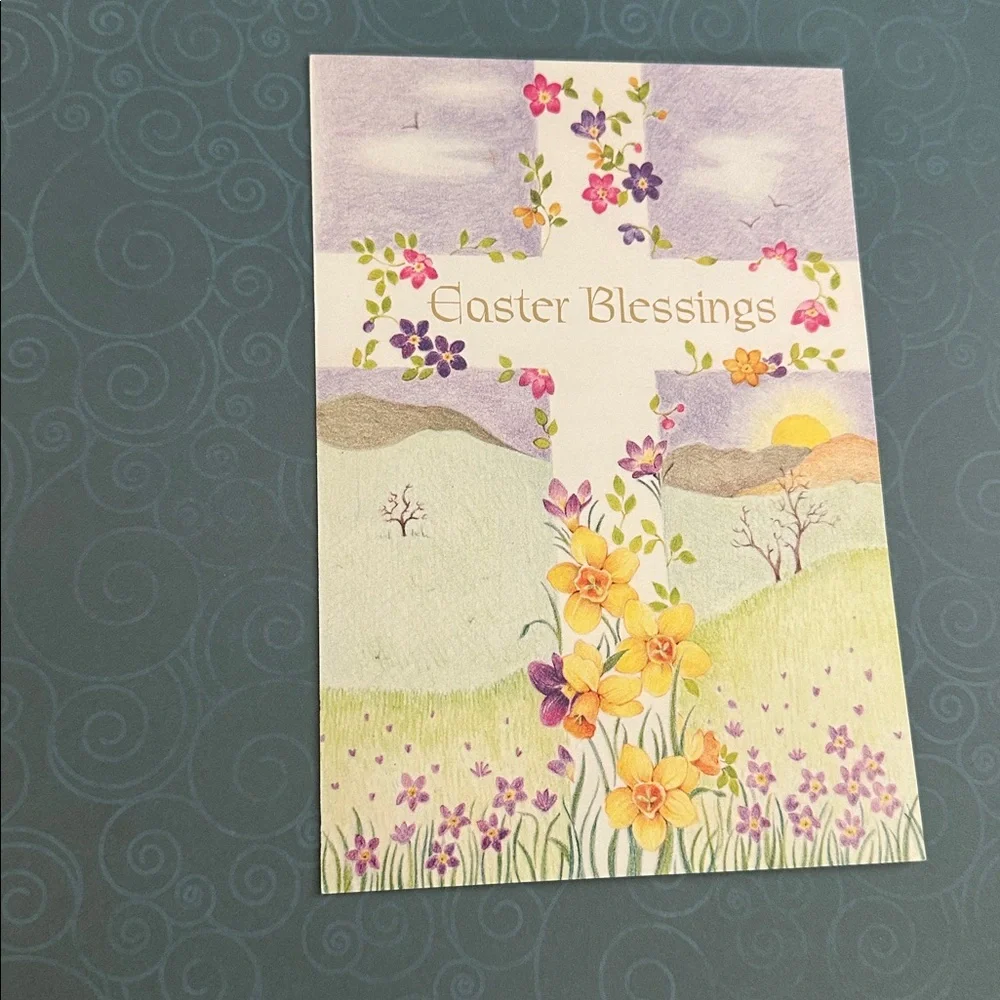 8 Easter Greeting Cards (No Envelopes Included)